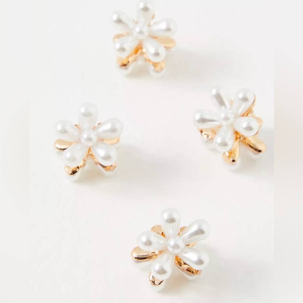 FREE PEOPLE Dahlias Daisy Mini Hair Clip Set NWT - Picture 4 of 7
